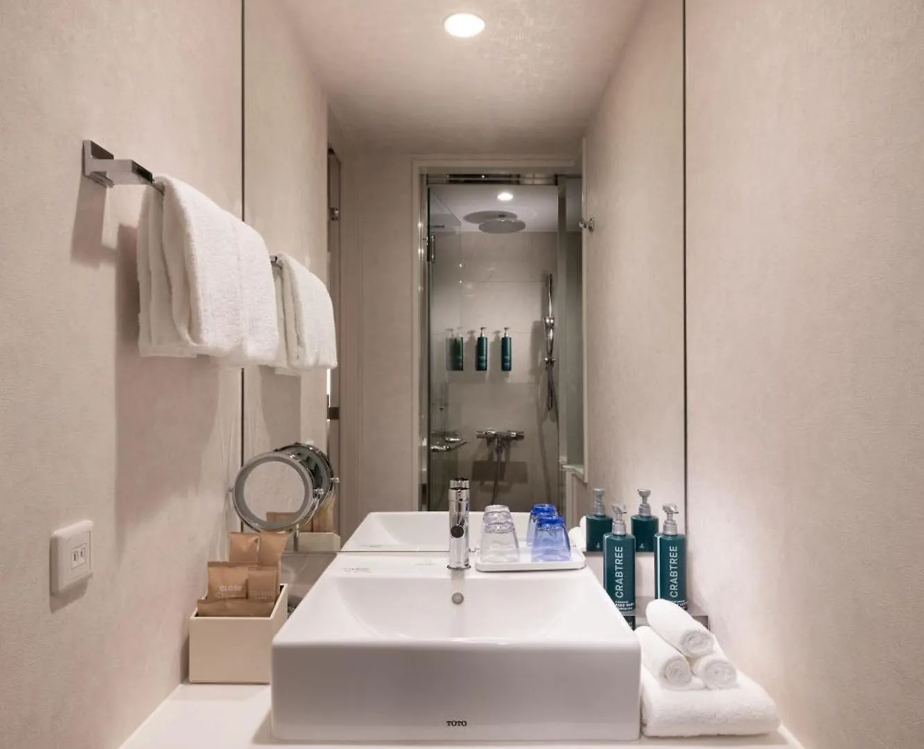 Hotel Doubletree By Hilton Tokyo Ariake 4*,