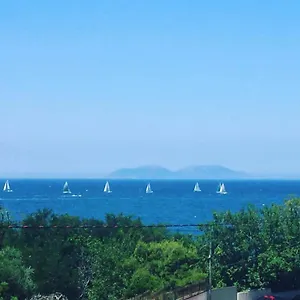 Bregu D.etit. Bed & Breakfast