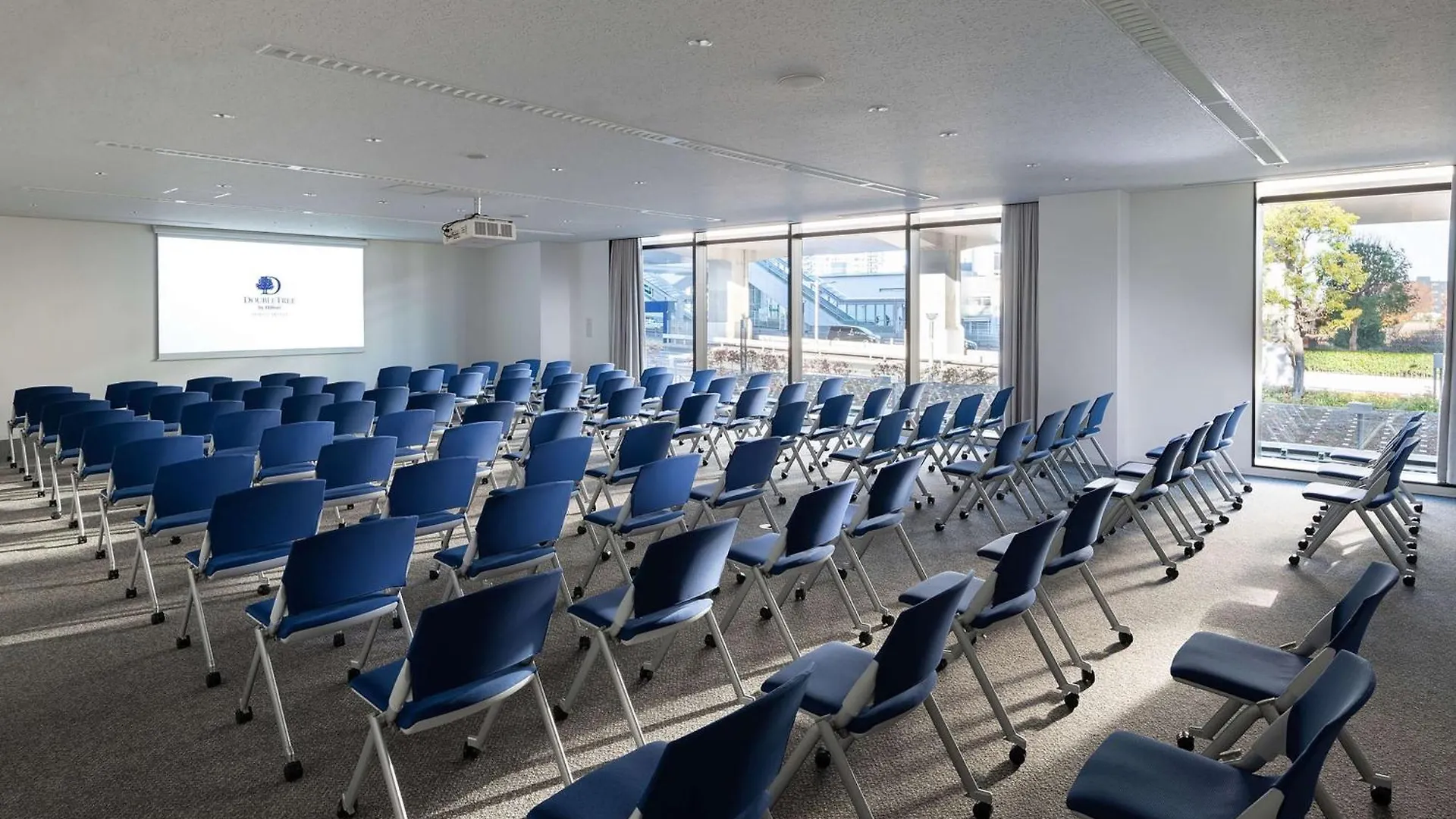 Doubletree By Hilton Tokyo Ariake Hotel